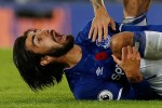 Đồng đội Everton tiết lộ 3 phản ứng cùng cực của Gomes khi nằm trên sân