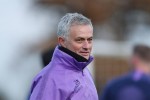 Jose Mourinho lao vào huấn luyện, khen nức nở Tottenham trước báo giới