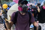 Tòa Hong Kong gia hạn lệnh cấm khẩu trang