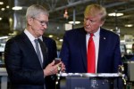 Ông Trump hết lời khen ngợi Apple và gợi ý giảm thuế