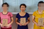 Mẹ "thiếu nữ giao gà" hầu toà
