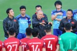 HLV Park Hang Seo nói lời cảm ơn các học trò U22 Việt Nam sau chức vô địch SEA Games 30.