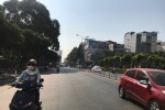 Hậu Noel, đường phố TP.HCM thoáng...lạ!