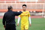 Tiền vệ Quang Hải: "HLV Park Hang-seo đã có phương án thay thế Văn Hậu"