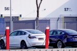 "Canh bạc" tỷ USD của Tesla tại Trung Quốc