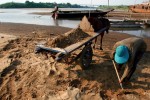 "Cơn khát cát" phá hủy sông Mekong