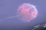 Tên lửa Falcon 9 của SpaceX nổ tung giữa không trung