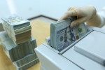 Giá USD ngày 4.2: Tiếp tục đi lên