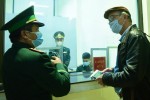 Biên giới căng mình chống dịch