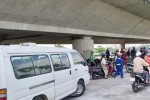 Vali chứa thi thể bị chặt thành nhiều khúc trôi trên sông Hàn