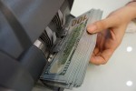 Giá USD giảm mạnh, vàng SJC tăng