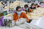 Ôtô, dệt may, đồ gỗ điêu đứng với Covid-19