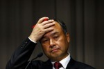 "Liều" như Masayoshi Son: Lấy tài sản cá nhân bảo lãnh cho 1 nhà sáng lập vay 2 tỷ USD, nguy cơ sắp bị các ngân hàng "siết nợ"