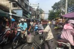 Hết cách ly xã hội: Sài Gòn đã thật sự nhộn nhịp, nhiều người vẫn không chủ quan