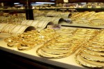 Ngày 27/4: Giá vàng SJC chuyển động ngược chiều thế giới