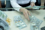 Chiều 21/5:  Giá vàng, USD đồng loạt giảm mạnh