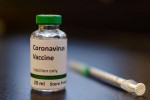 Mỹ chi 1,2 tỷ USD mua 300 triệu liều vaccine Covid-19 từ Anh