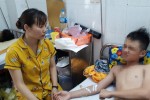 Ồn ào chuyện thầy giáo bị tố đánh học sinh đến nhập viện