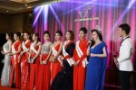 Vì sao hoa hậu Việt phải tổ chức ở nước ngoài?