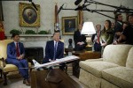 Máy bay đã cất cánh, vì sao TT Trump hủy quyết định tấn công Iran?