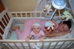 Phì cười 10 bức ảnh vui nhộn chứng minh làm cha mẹ không hề dễ