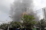 Cháy trong khu dân cư ở Sài Gòn