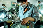 Trung Quốc chật vật trở lại, doanh nghiệp gian lận để nhận trợ cấp