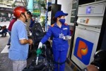 Giá dầu thế giới xuống 20 USD/thùng: Doanh nghiệp xăng dầu điêu đứng