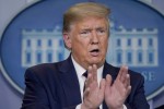 Trump: Thủ tướng Anh chưa chào đã xin máy thở