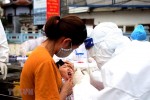 "Việt Nam nổi lên như hình mẫu thành công chống dịch của thế giới"