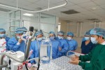 Phó Chủ tịch nước Đặng Thị Ngọc Thịnh: 'Cảm phục khi tận mắt thấy y bác sĩ chăm hai bé như người thân'