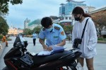 TP.HCM phạt người không đeo khẩu trang nơi công cộng