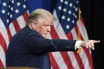 Không ồn ào, ông Trump âm thầm thu phục cử tri Mỹ