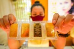 Giá vàng bật tăng mạnh