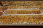 Giá vàng hôm nay 26-1: Tăng giảm sốc, Mỹ trì hoãn gói kích thích kinh tế 1.900 tỉ USD
