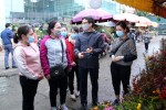 'Không chỉ tiểu thương thất thu, mà hàng triệu nông dân gặp khó'