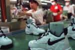 Nike lo hết giày thể thao “Made in Vietnam” vì đợt bùng dịch Covid-19 căng thẳng