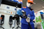Đảm bảo cân đối cung cầu xăng dầu, đáp ứng nhu cầu trong nước