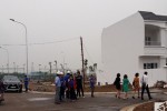 “Ngấm đòn” Covid-19, giá nhà đất vùng ven TP.HCM bắt đầu “xì hơi”, nhà đầu tư liệu có bán tháo?