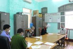 Bốn thanh niên đánh cán bộ chốt kiểm dịch
