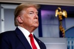 Ghế Tổng thống của Trump lung lay vì suy thoái kinh tế